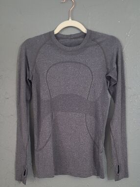 LULULEMON Swiftly Tech Long Sleeve Dark Gray Size 6